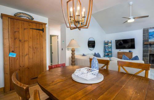 860 Sabal Ct - Photo 1