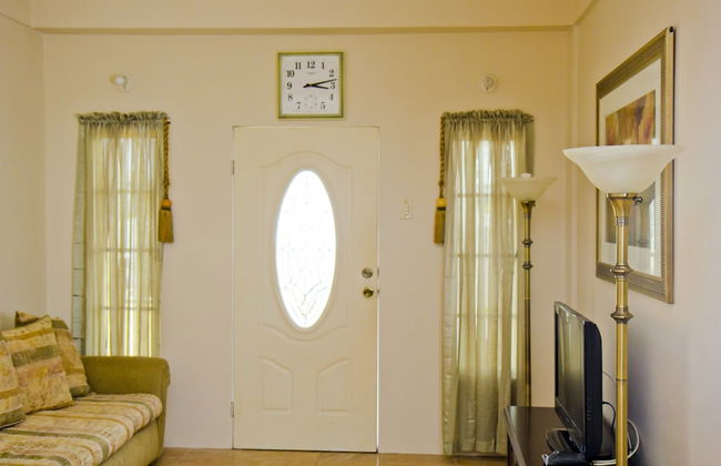 Port of Spain Breezy Guest Apartment - Foto 2