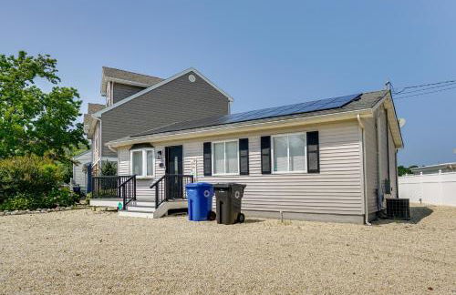 Charming Beach Haven West Home 1 Mi to Beach! - Foto 24