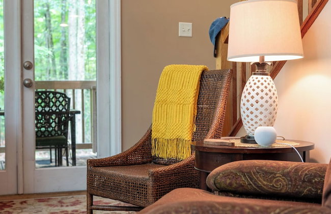 Bear Trail Chalet by Avantstay Retreat w/ Outdoor Living Deck & Fire Pit - Foto 131
