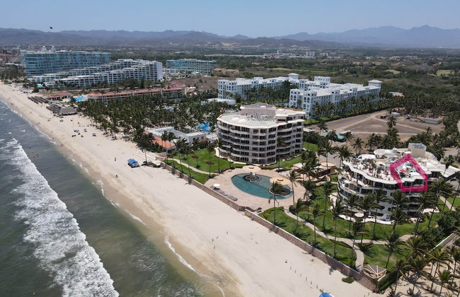 Ocean Front Penthouse Pool Sleeps 8 People - Foto 69