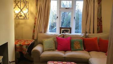 St Anthony’s, bright perkily decorated 3 bedroom house - Photo 5
