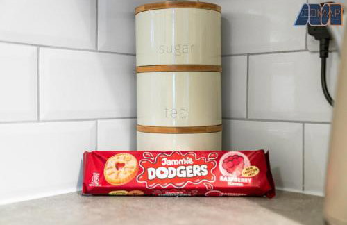 2 Bed Flat Sleeps 4 With Parking in Fife - Foto 9