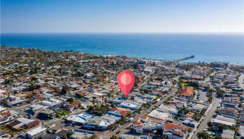 Walk to Beach - KING Apt In #1 Area - AB - Photo 2