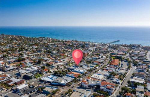 Walk to Beach - KING Apt In #1 Area - AB - Photo 2