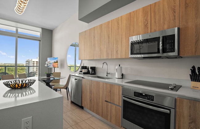 Modern Condo in Design District - Photo 30