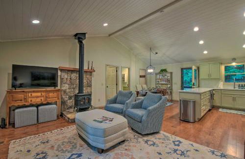 Cozy Clayton Cabin with Deck and Mountain Views! - Foto 3