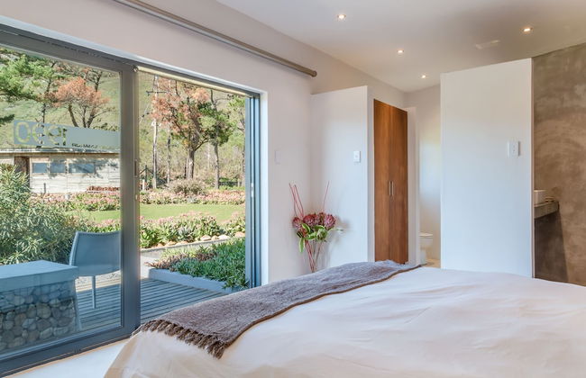 Colourful Manor Luxury Lodge - Photo 16