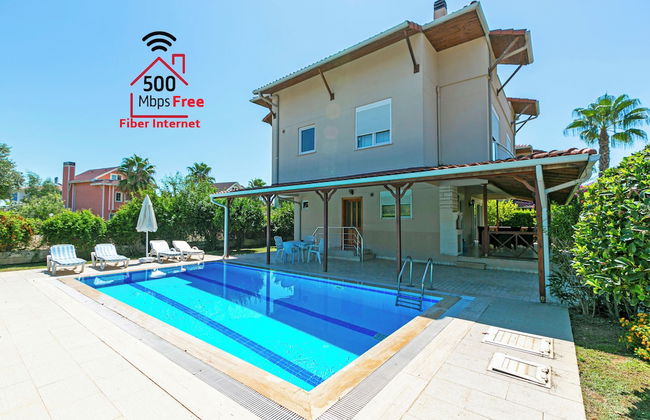 Paradise Town Villa Hazel - Foto 1