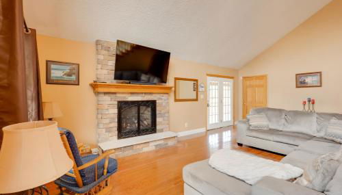 Game Room and On-Site Pond Laurelville Retreat! - Foto 5