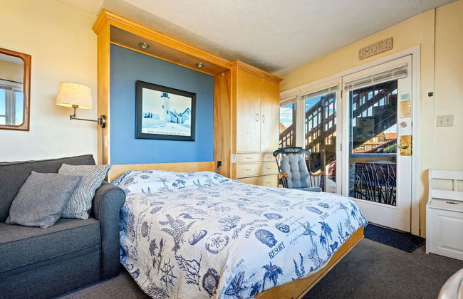 A Wave From It All Sleeps 4 - Photo 4