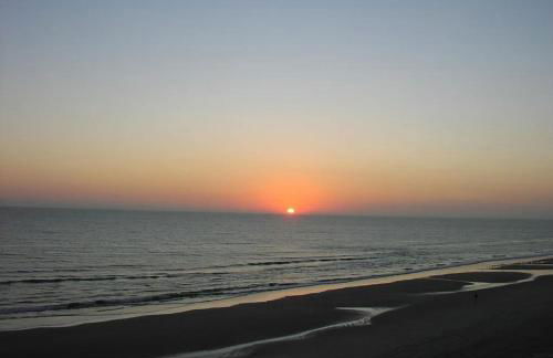 Ocean View Studio Condo w Balcony Pool and Free Parking - Foto 46