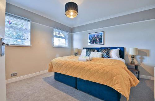 Spacious & Modern Triple-Story Cardiff Home with Pool Table - Foto 4