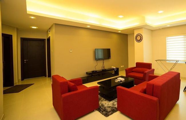 Golden Rose Luxury Suites - Photo 11