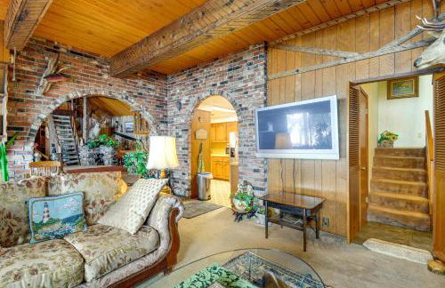 Waterfront Hood Canal Home with Pool Table! - Foto 6