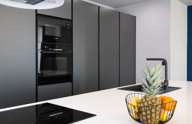 Stylish Stay With Hot Tub - Foto 12