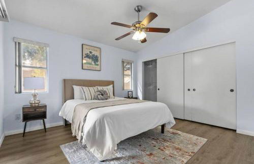 Vegas Retreats Pool, Arcade, Fun, 10min from Airport and the Strip - Foto 38