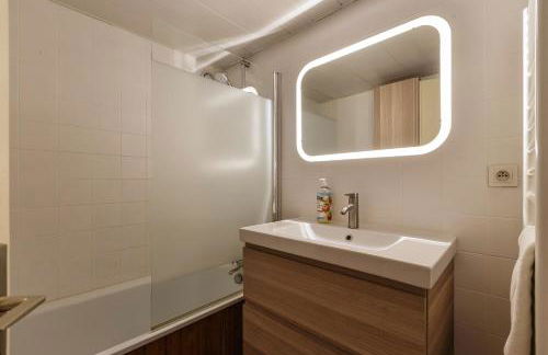 Refuge Scandinave - Duplex 80m2 Vue Garage Calme 200m TrainBus - Photo 16