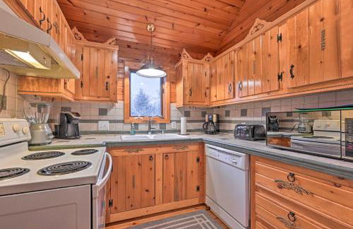 Waterfront Arkdale Retreat 2 Acres with Deck and View - Foto 12