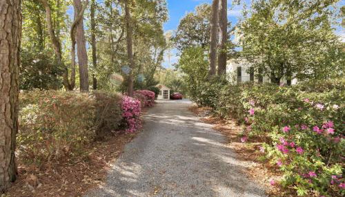 The Jensen Inn & Flowertown Bed and Breakfast - Foto 2