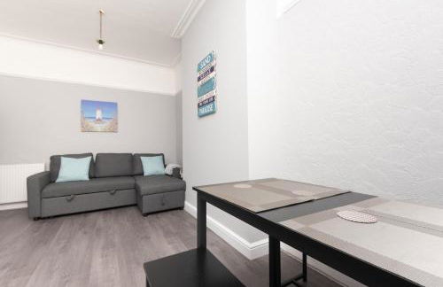 3-Bed Coastal Retreat - Foto 42