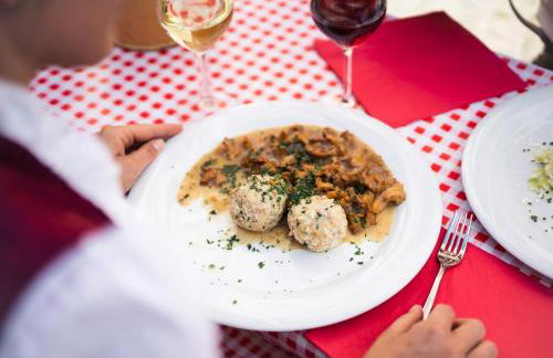 Stadtnestl Apartment Sterzing - Alpines Hideaway mit Kamin & Garten - Foto 31