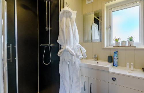 1 Bed in Turnberry 78071 - Foto 9