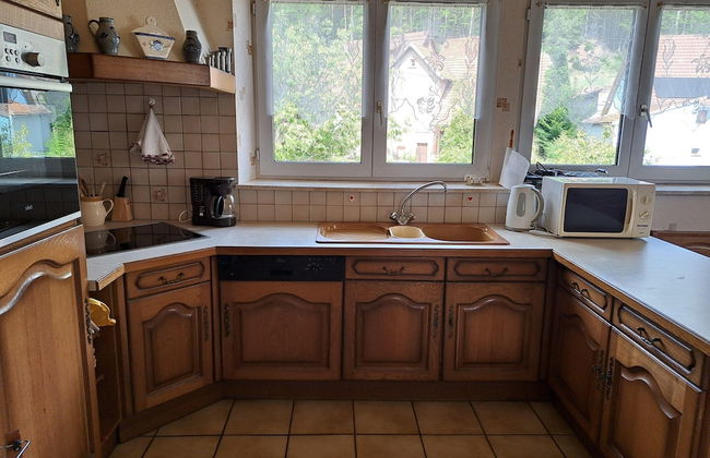 Cosy, Spacious Holiday Home, Northern Vosges - Photo 12