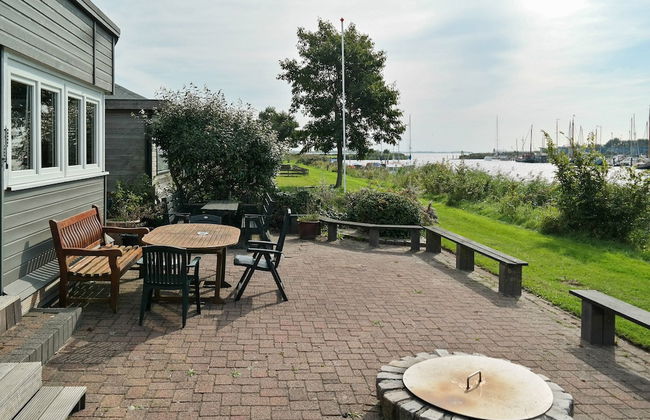 8 Pers Large Seaside Home in Front of the Lauwersmeer - Foto 37