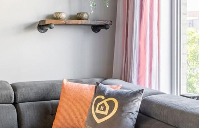 Unique Townhome Private HOT TUB Gym Sauna BBQ Playground Garage - Foto 7