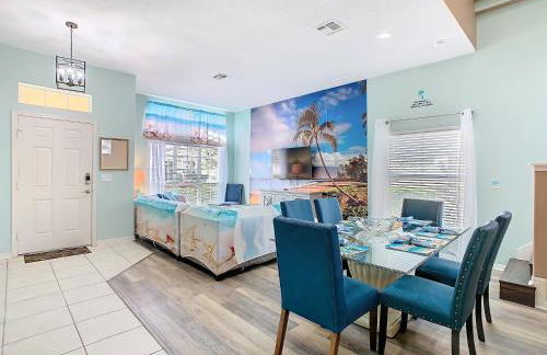 Spacious family home w pool & game room - Photo 44