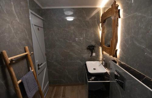 Erifi Luxury Suites - Foto 32