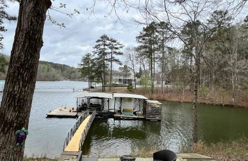 Modern Family 4BR Lake Retreat - Fire Pit - Dock - Foto 40