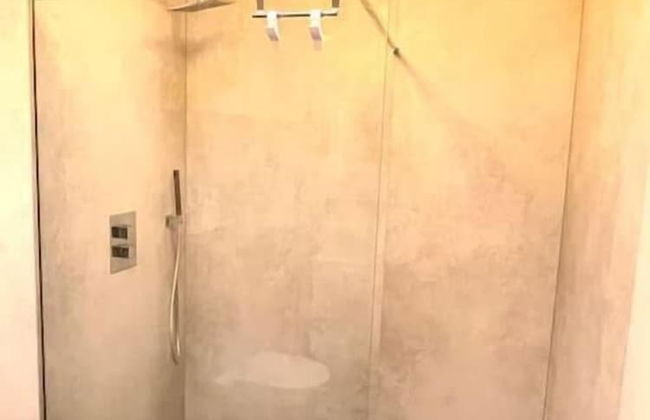 Penthouse 3 Bedrooms- Garden in Center - Photo 14