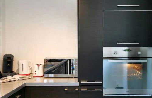 CHIC 2CHAMBRES,70m²+balcon+parking+WIFI - Photo 20