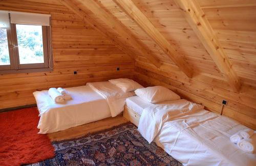 The Farmhouse - Photo 34