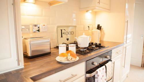 Strathearn Lodge - Photo 4