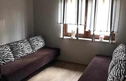 Urokliwy Domek nad Brzegiem Jeziora - Foto 23