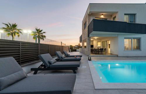 Villa Amfora with heated pool, wellness and tennis - Foto 6
