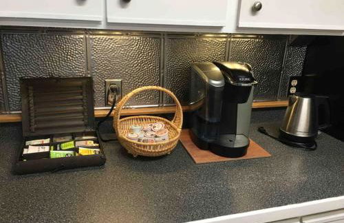 Secret Garden Getaway - Apartment in Asheville near the Great Smokey Mountains! - Foto 11