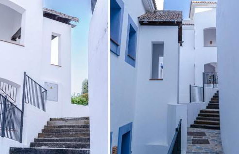 Serene hideaway, luxurious 2-bedroom penthouse apartment in the exclusive Paraíso Pueblo - Photo 38