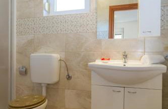 Apartments Medini - Photo 42