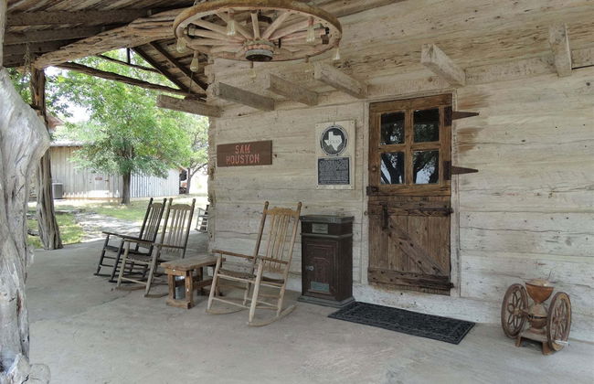 Y.O. Ranch Headquarters - Foto 13