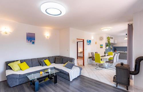 Apartments Lores - Photo 63