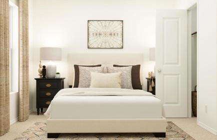 Cozy 4 Bedroom Family Retreat - Photo 11