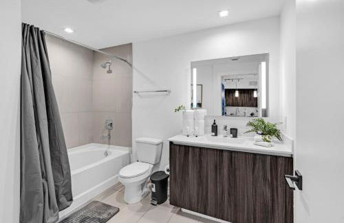 Amazing 2 Bedroom Unit In Doral Miami With Free Parking - Foto 25