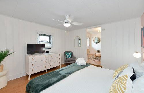 Lake Hickory Trio 1 BR Pink Unit - Foto 19