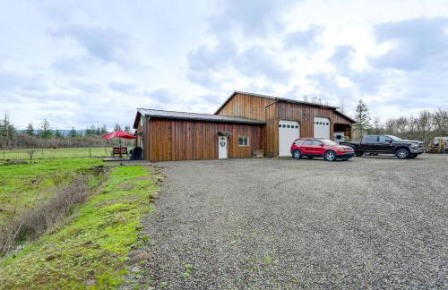 Willamette Valley Home on Working Horse Farm! - Foto 29