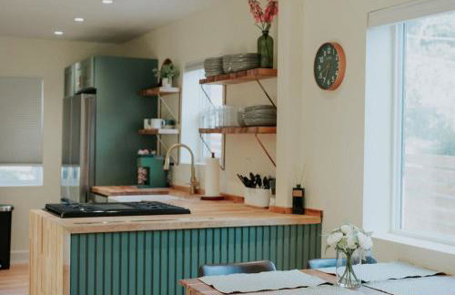 The Charlotte House With Soaking Tub, Arcade Game, Firepit - Foto 21