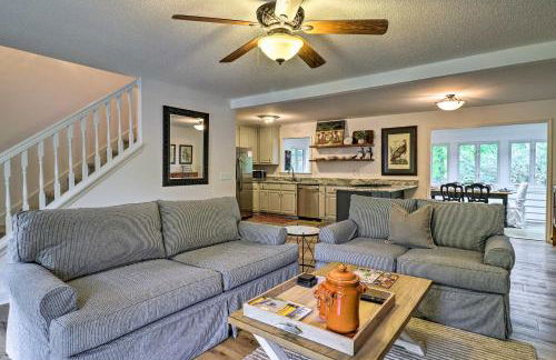 1 Mi to Downtown Highlands Cottage with Sunroom - Foto 6